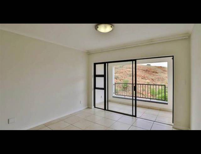 1 BEDROOM APARTMENT FOR SALE IN OAKDENE